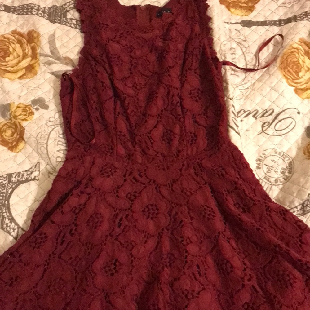 Floral dress size 3